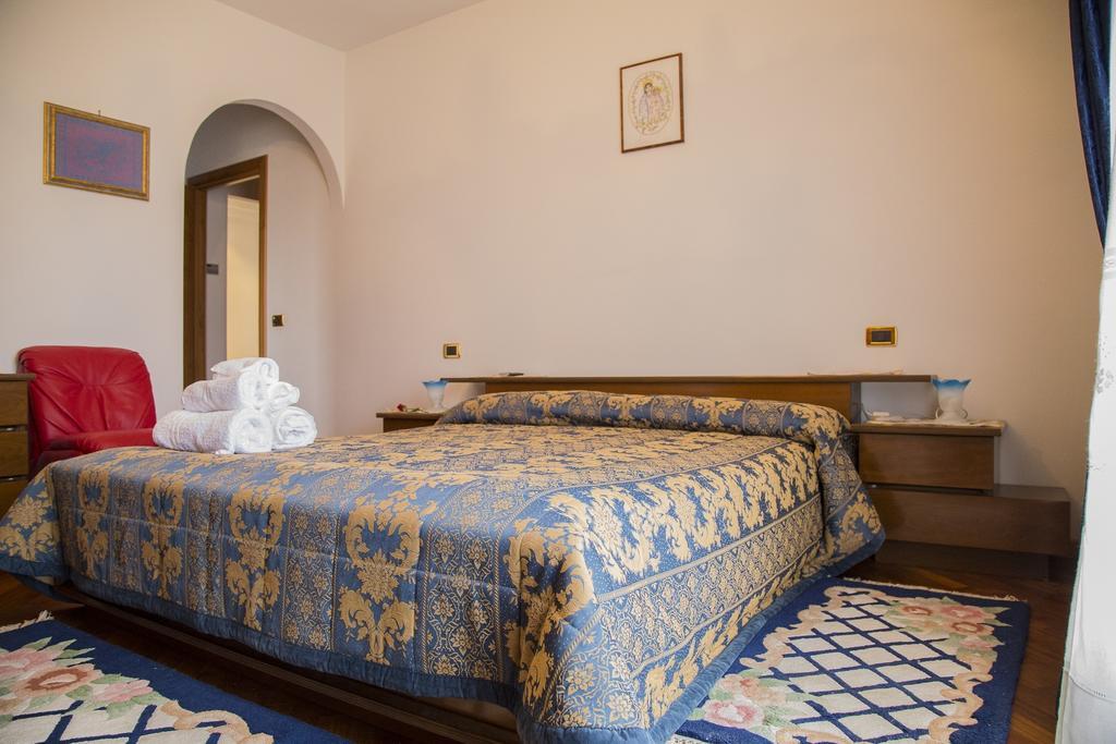 B&B Nuovo Paradiso Pescia Oda fotoğraf